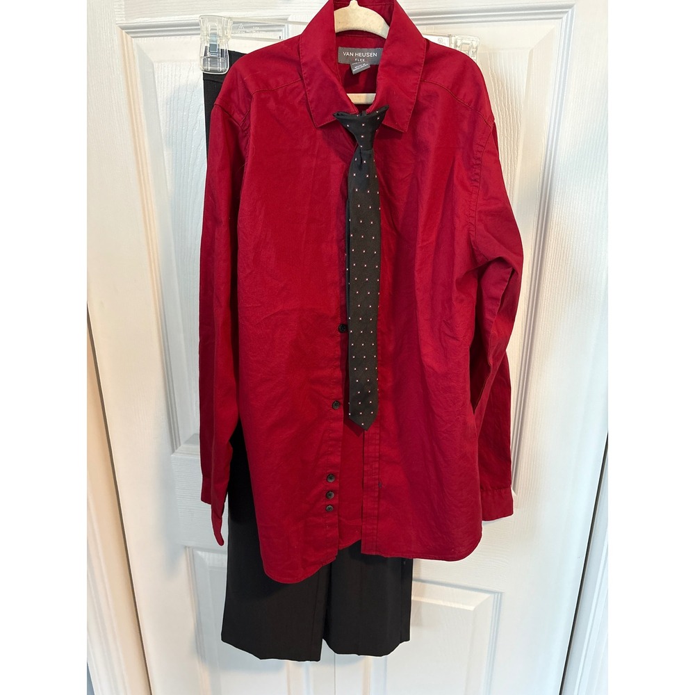 Van Heusen Boys Red Button Down Shirt Black Dress Pants Tie 3pc Set Size 10 12 M